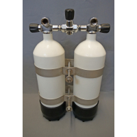 Double pack 5 liters 200bar compressed air with lockable...